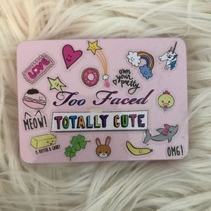 too faced totally cute palette